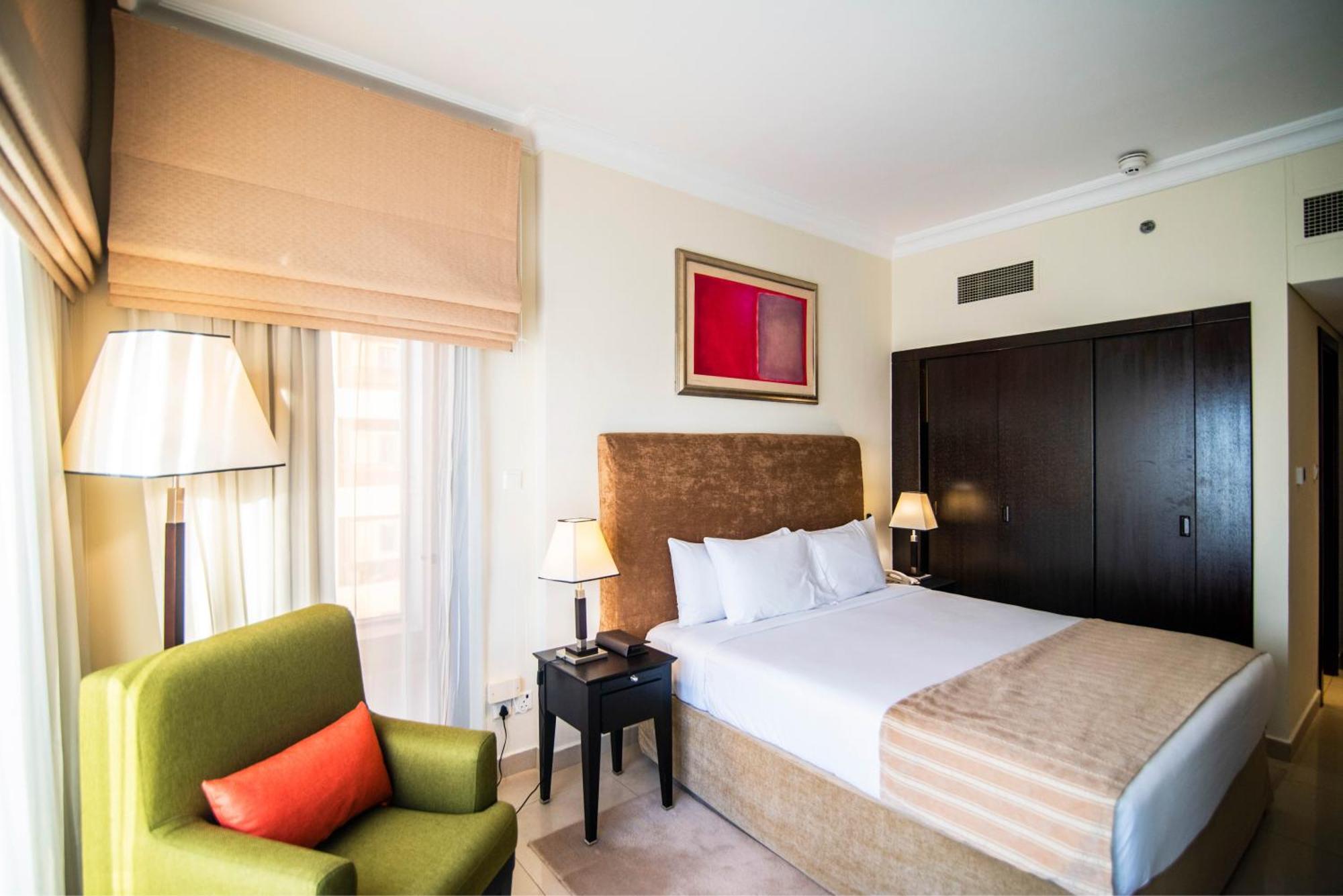 Mercure Dubai Barsha Heights Hotel Suites And Apartments Екстер'єр фото